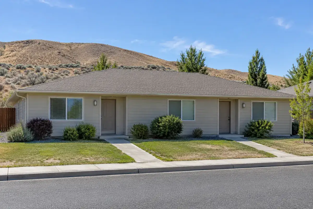 A two-unit rental house in Kennewick